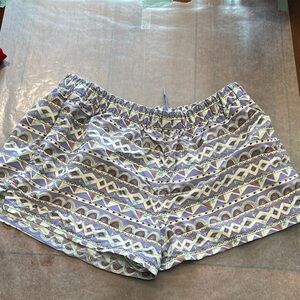 Patagonia Women's Geometric Patterned Shorts - Purple and Cream
